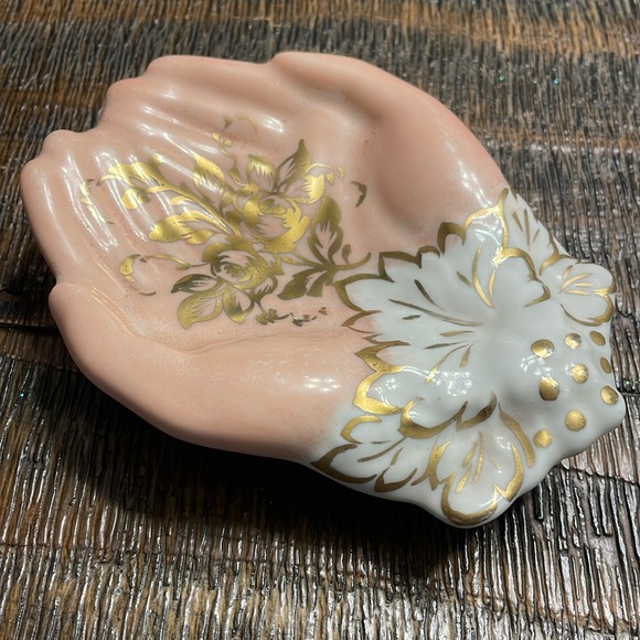 Vintage Amoges Porcelain Hand Painted Trinket Dish Hands Together - Picture 3 of 5